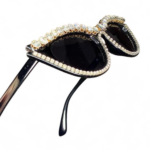 ★ Black Rhinestone Sunglasses ★ - Picture 2 of 2